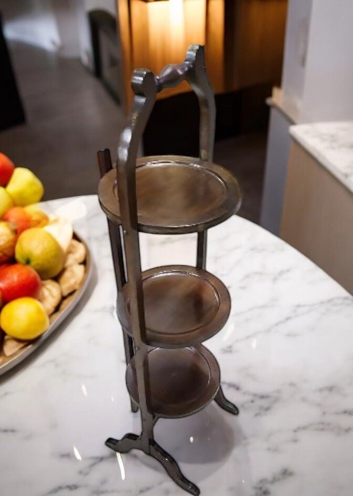 Présentoir à Gâteaux Pliant en Acajou – Élégance et Praticité - Ethic Atelier