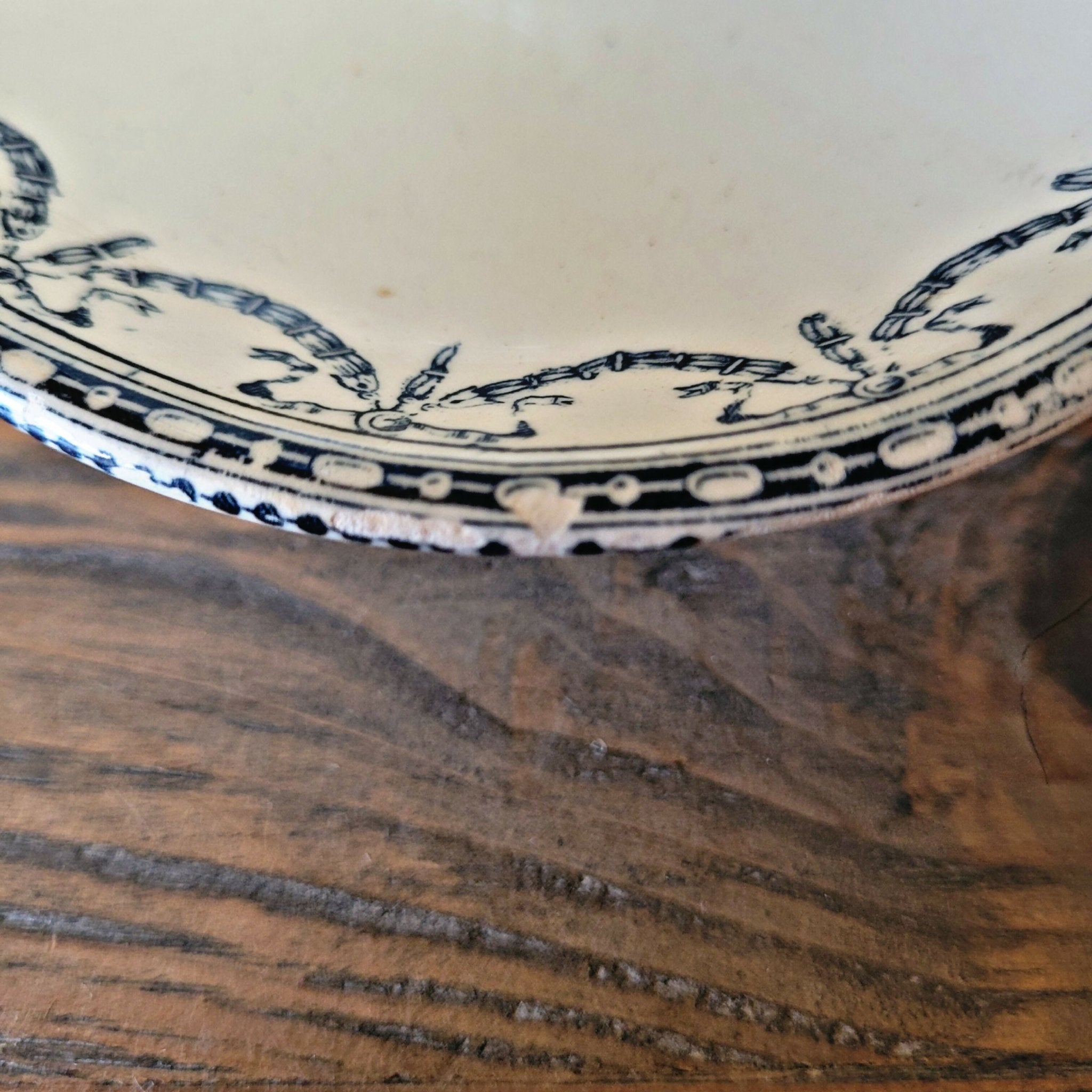 Saucière Salins terre de fer bleu Guirlandes Louis XVI, fin 19ème - Ethic Atelier