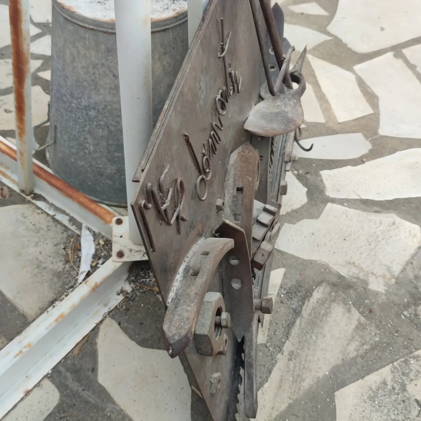 Sculpture murale la mer démontée par Jean MAURIN 1991 - Ethic Atelier