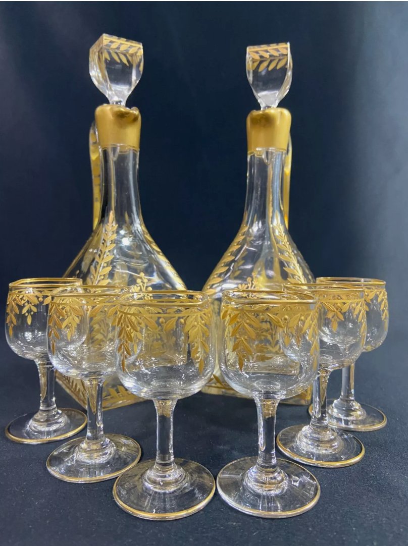 Service à Liqueur XIXe en Cristal Émaillé Or à Décor Végétal - Paire de Carafes et 6 Verres - Ethic Atelier