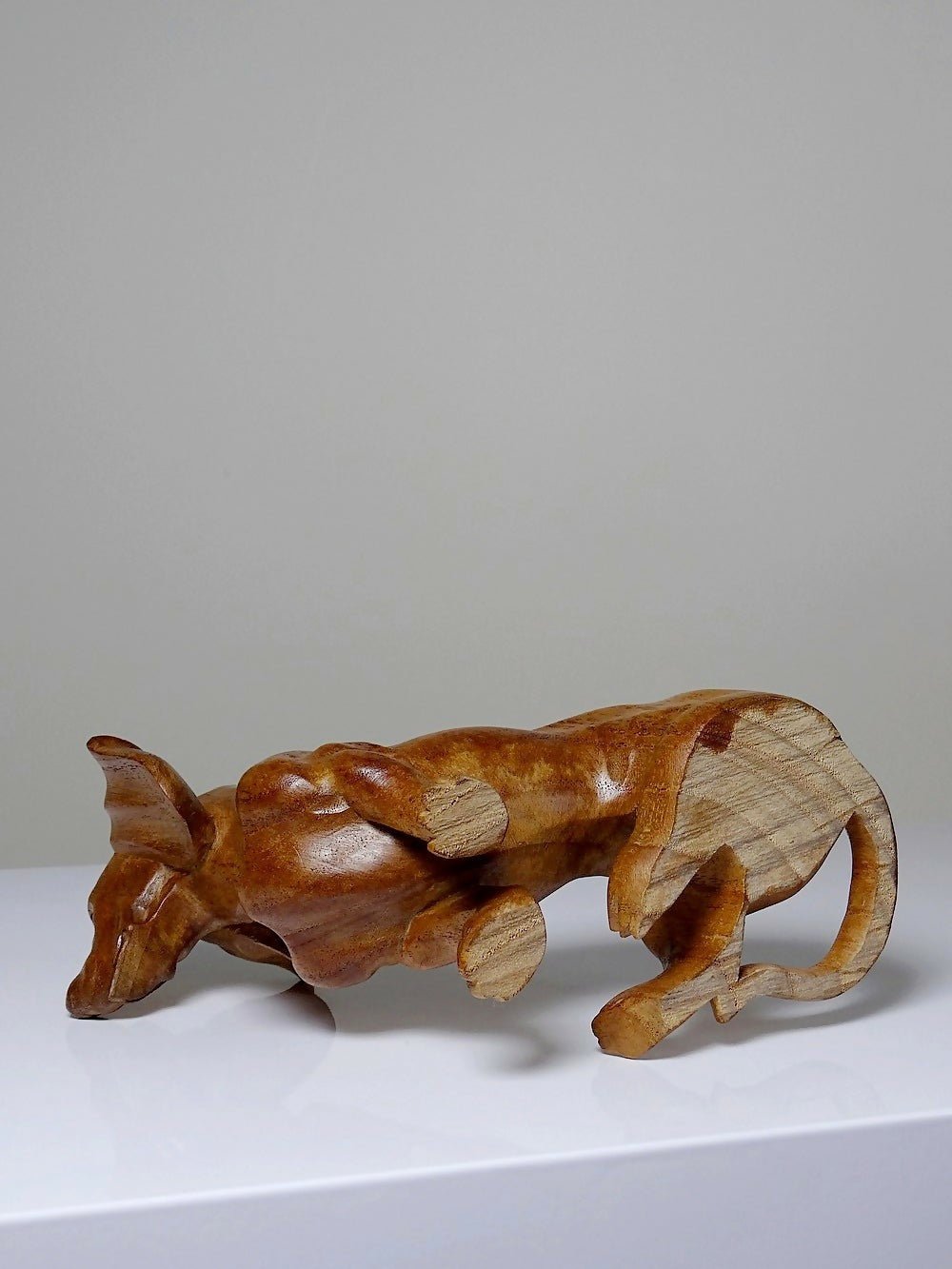 Sujet chien teckel en bois sculpté artisanat vintage - Ethic Atelier