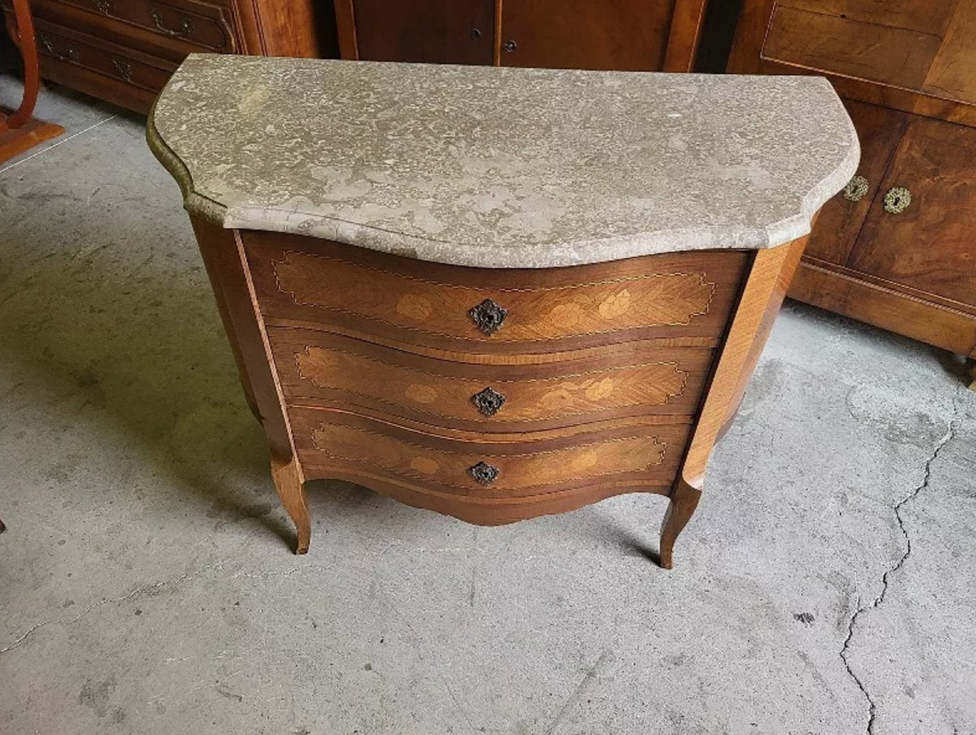 Superbe Commode Marqueterie en Bois de Rose Galbée avec Plateau en Marbre - Ethic Atelier