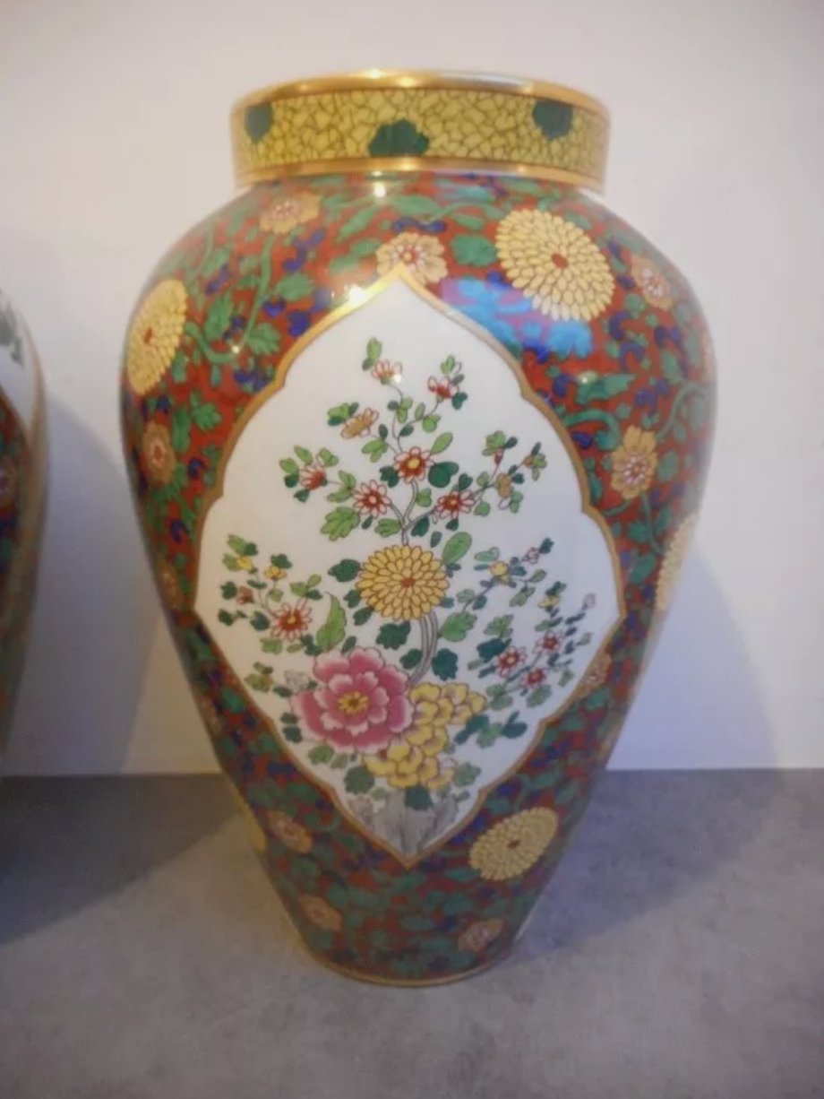 Superbe et Grande Paire de Vases Limoges B & Cie en Faïence Peinte et Dorée - Ethic Atelier