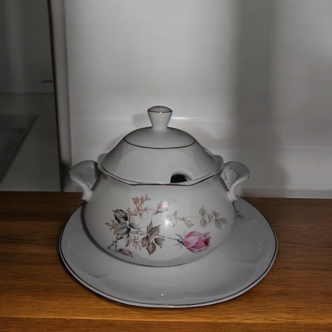 Superbe Service de Table en Porcelaine Fine - Poristal France de la Croix - 43 Pièces - Ethic Atelier