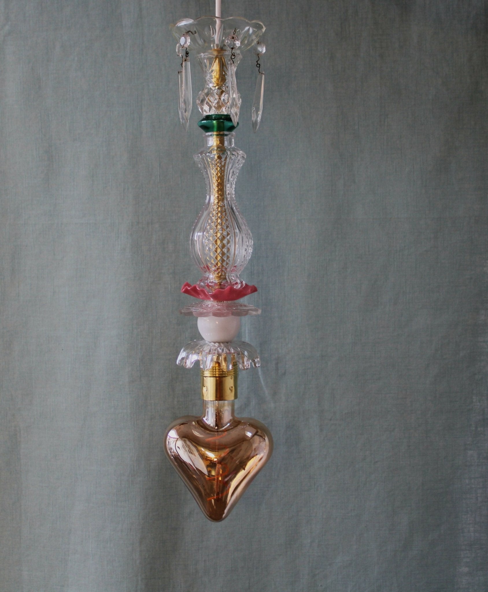 Suspension lustre "Jeanne" opaline et cristal vintage, série 2 - Pièce unique - Ethic Atelier