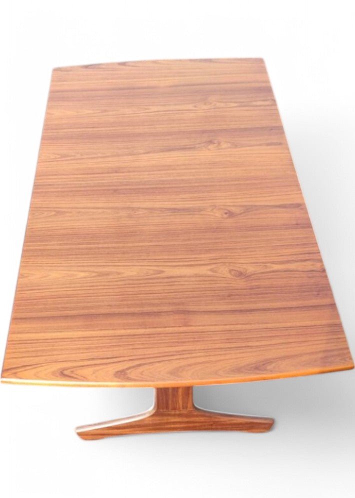 Table à manger en teck, conçue par Victor Wilkins pour G. Plan vers 1960 - Ethic Atelier