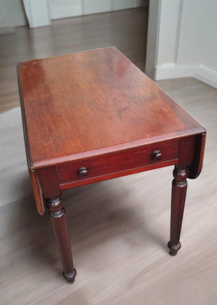 table à oreilles anglaise datant du milieu du XIXe siècle - Ethic Atelier