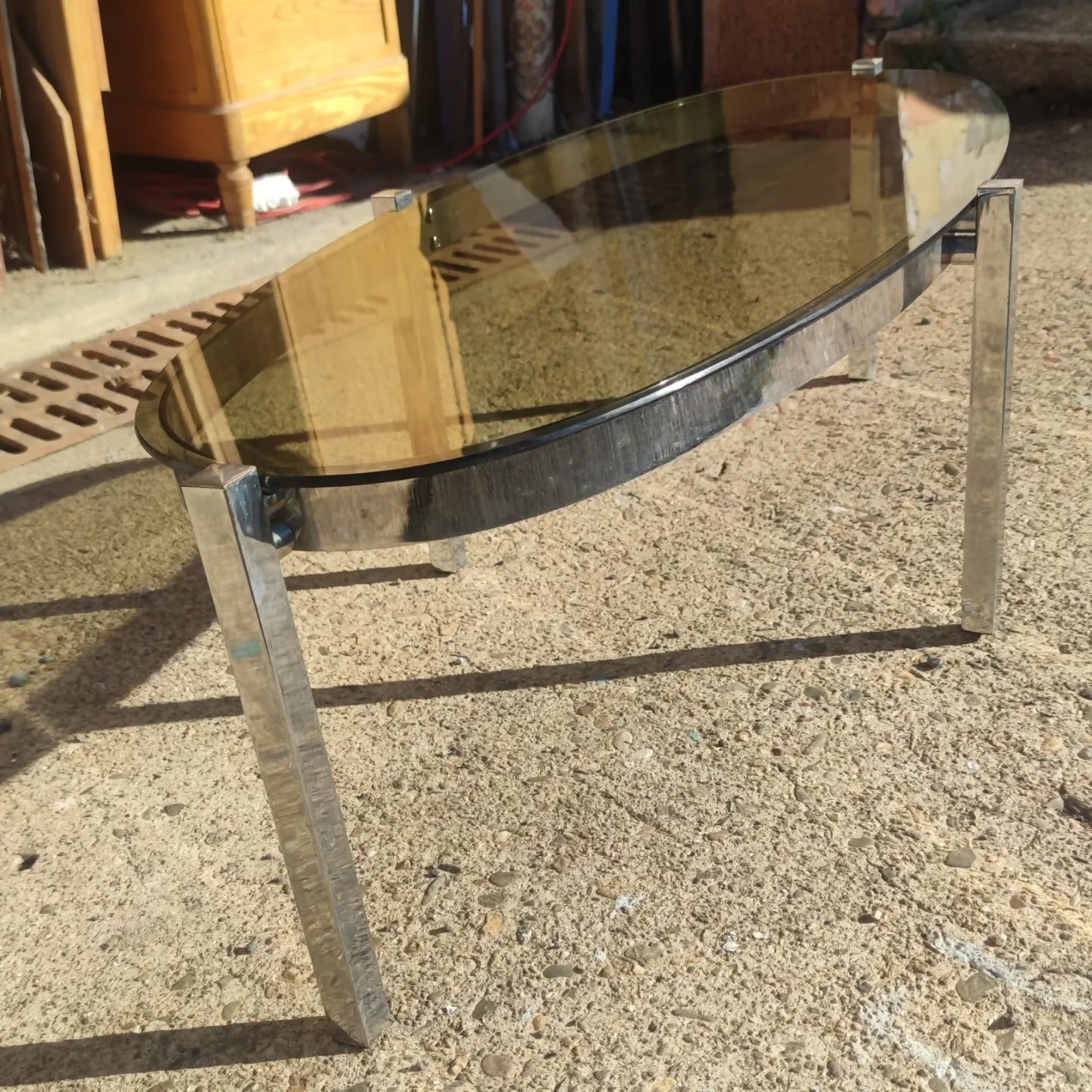Table Basse Elliptique Vintage en Acier Chromé et Verre Fumé - Années 70 - Ethic Atelier