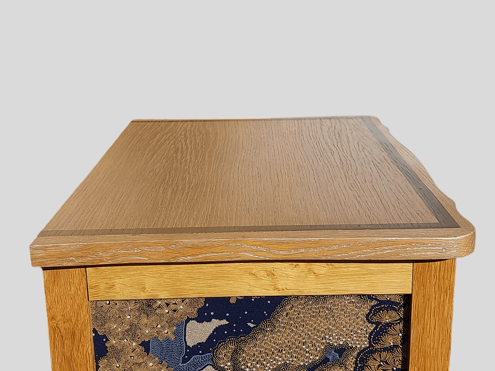 Table de chevet style Japandi restaurée - Ethic Atelier