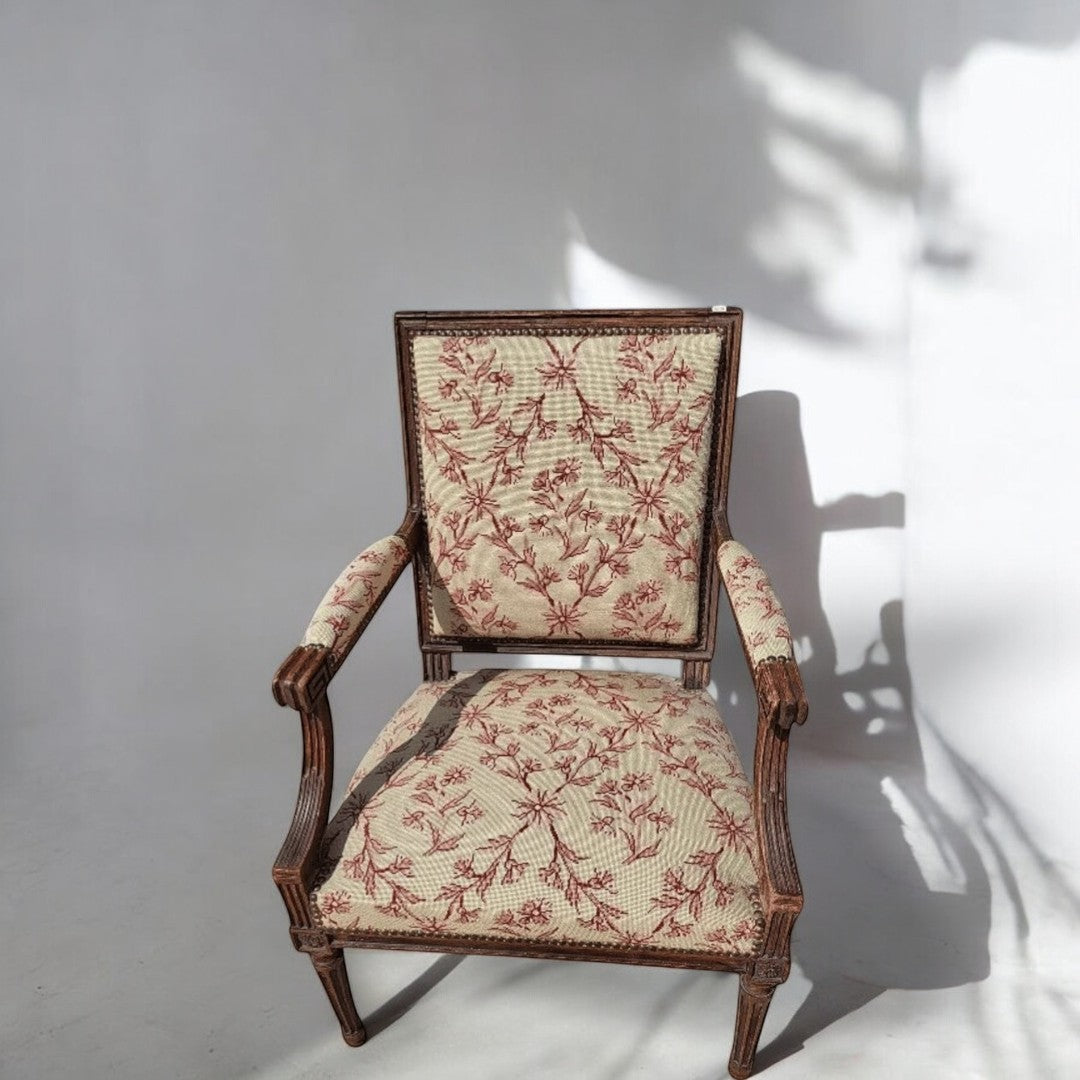 Fauteuil Louis XVI en Noyer - XIXe siècle N° 19