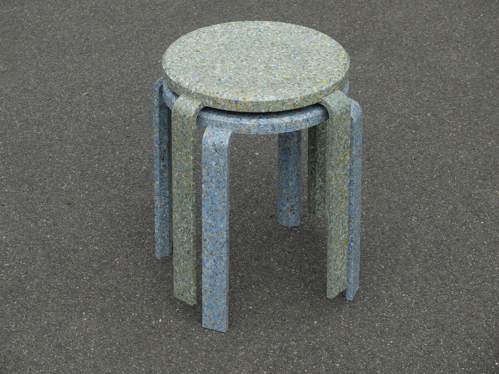 Tabouret Billex en Broyat de Billets de Banque Upcyclés - Ethic Atelier