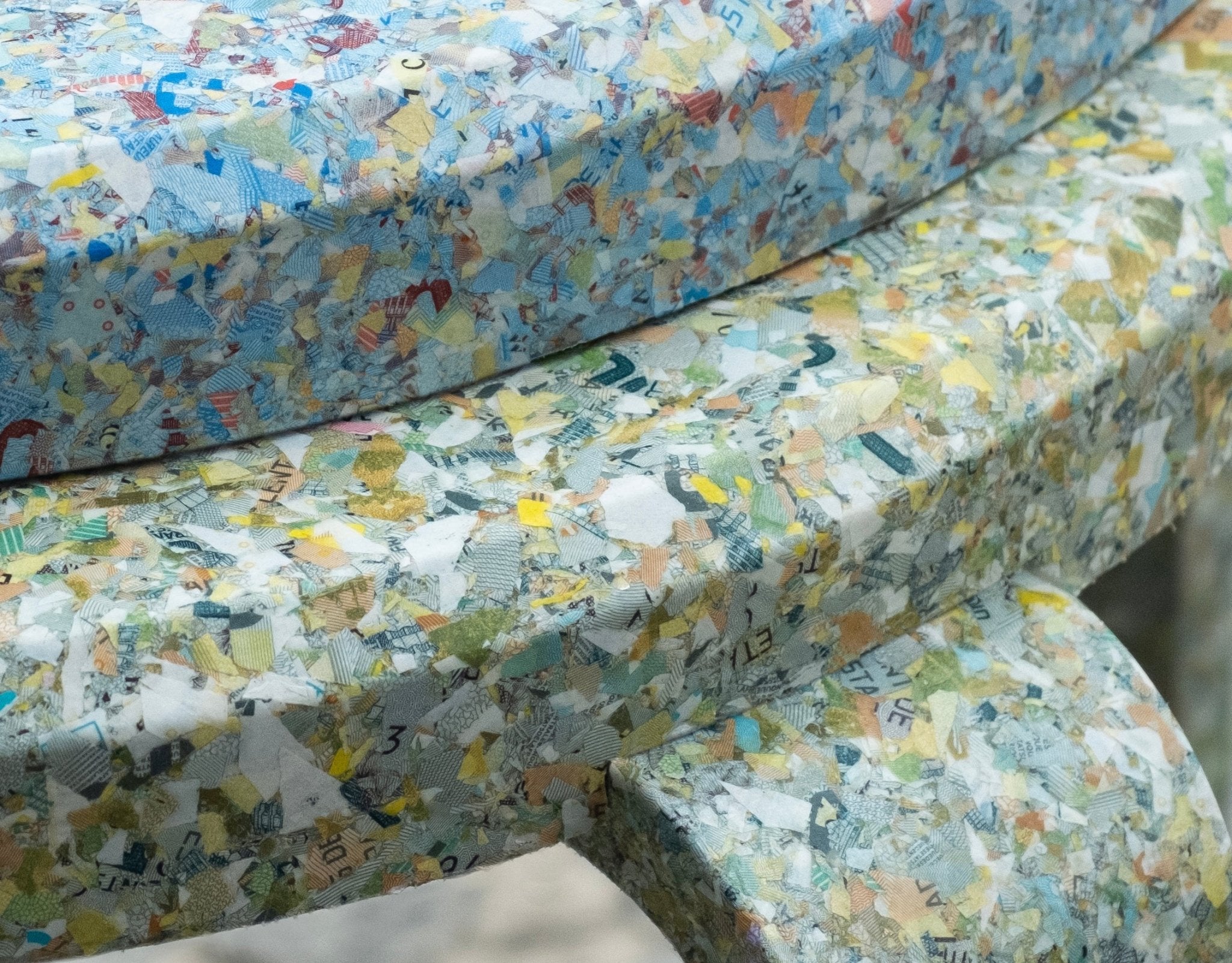 Tabouret Billex en Broyat de Billets de Banque Upcyclés - Ethic Atelier