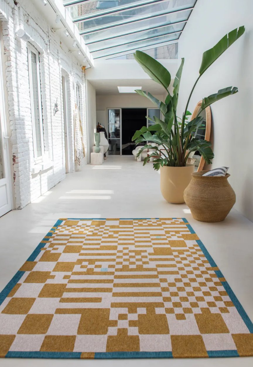 Tapis Chess Honey - Une Réinterprétation Audacieuse du Damier Classique - Louis de Poortere - Ethic Atelier