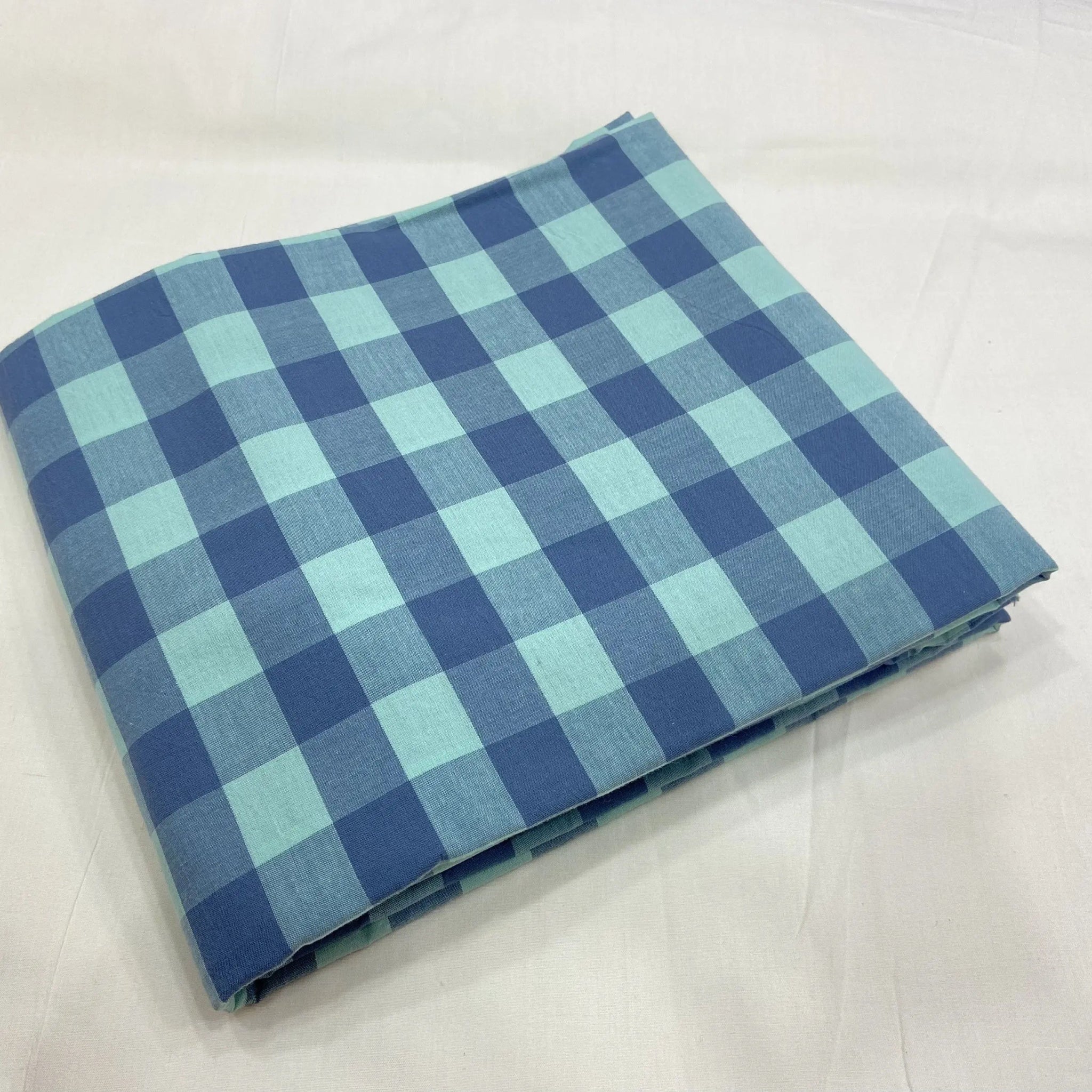 Tissu à Carreaux "Confort et Élégance" - Ethic Atelier