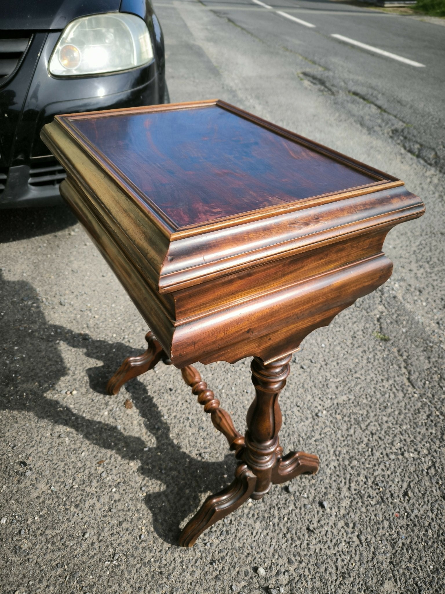 Travailleuse en acajou et citronnier vers 1830 - Ethic Atelier