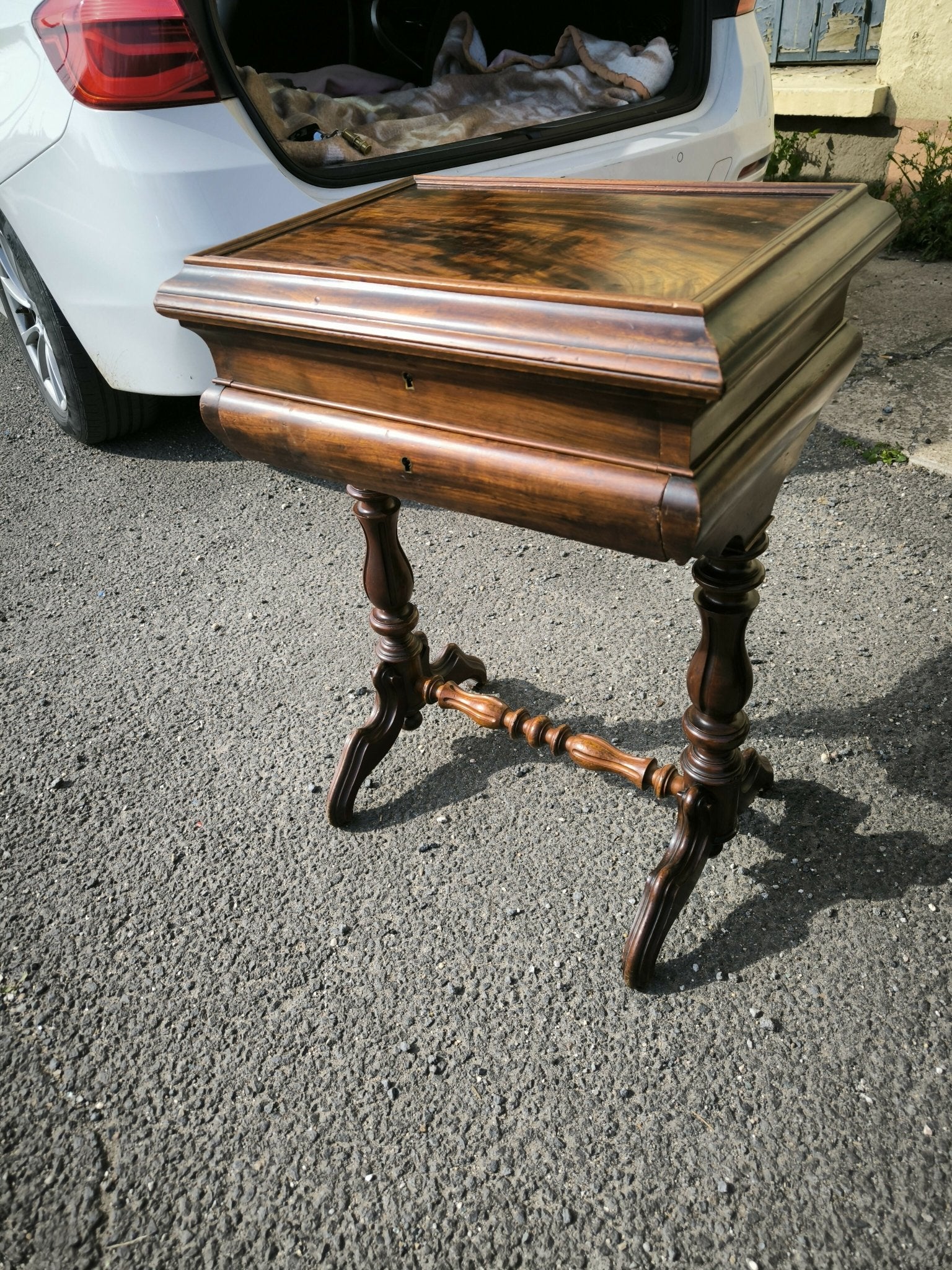 Travailleuse en acajou et citronnier vers 1830 - Ethic Atelier