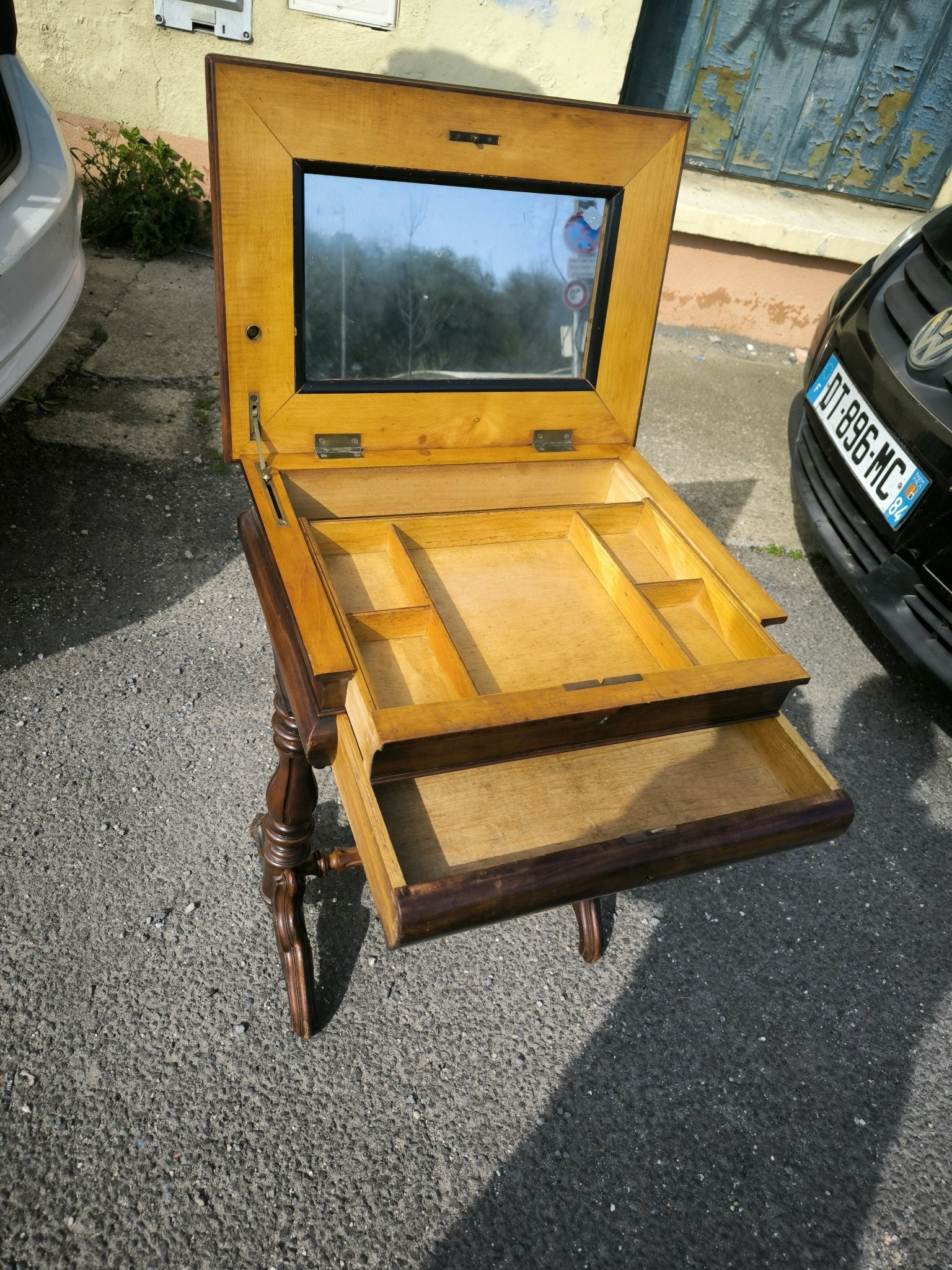 Travailleuse en acajou et citronnier vers 1830 - Ethic Atelier