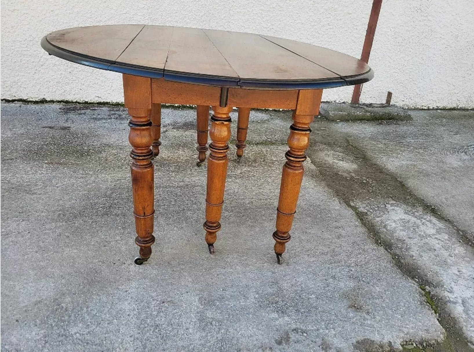 Très Belle et Grande Table à 6 Pieds Louis Philippe - Noyer Massif - XIXe siècle - Ethic Atelier