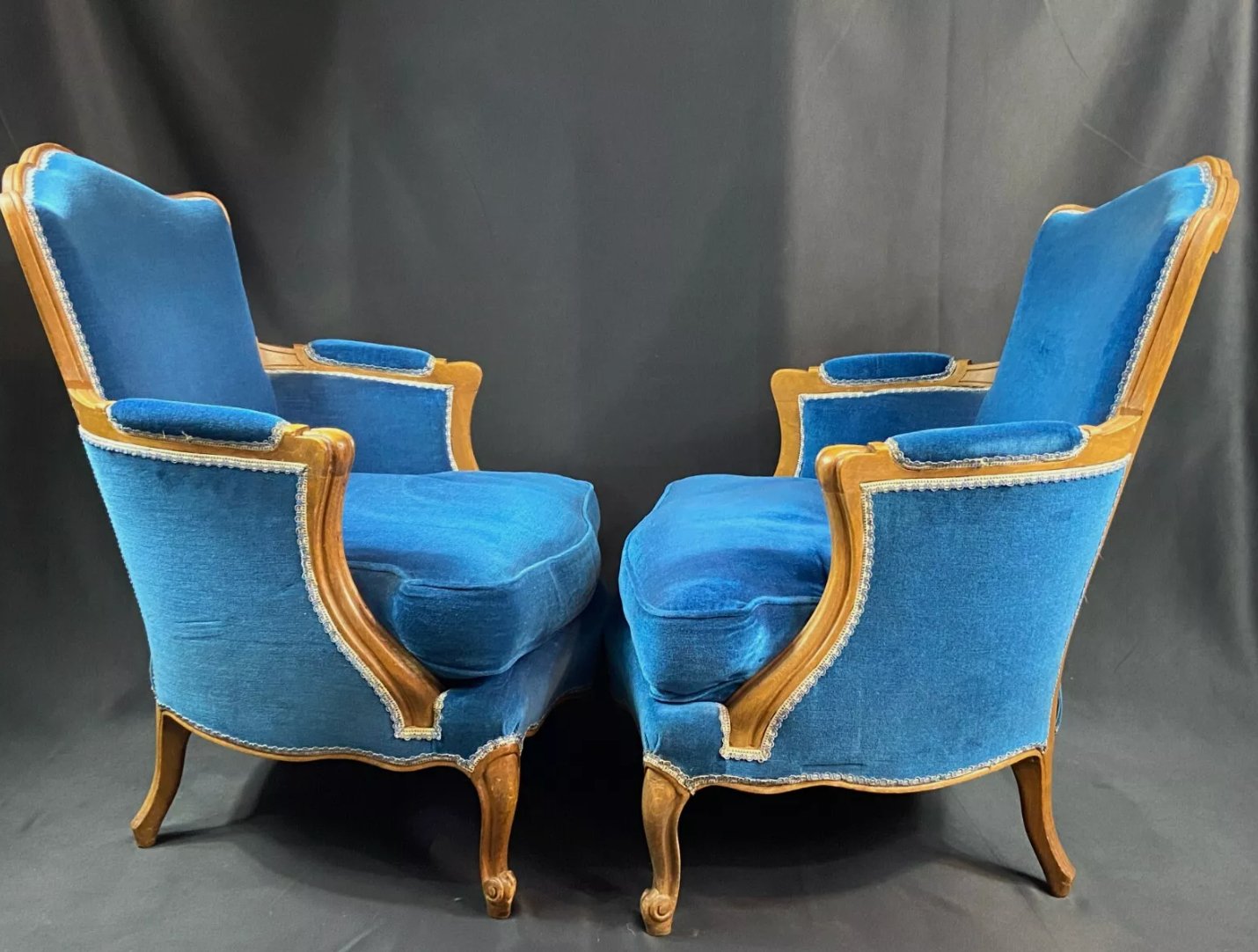 Très Belle Paire de Fauteuils Bergères de Style Louis XV - XXe Siècle - Ethic Atelier