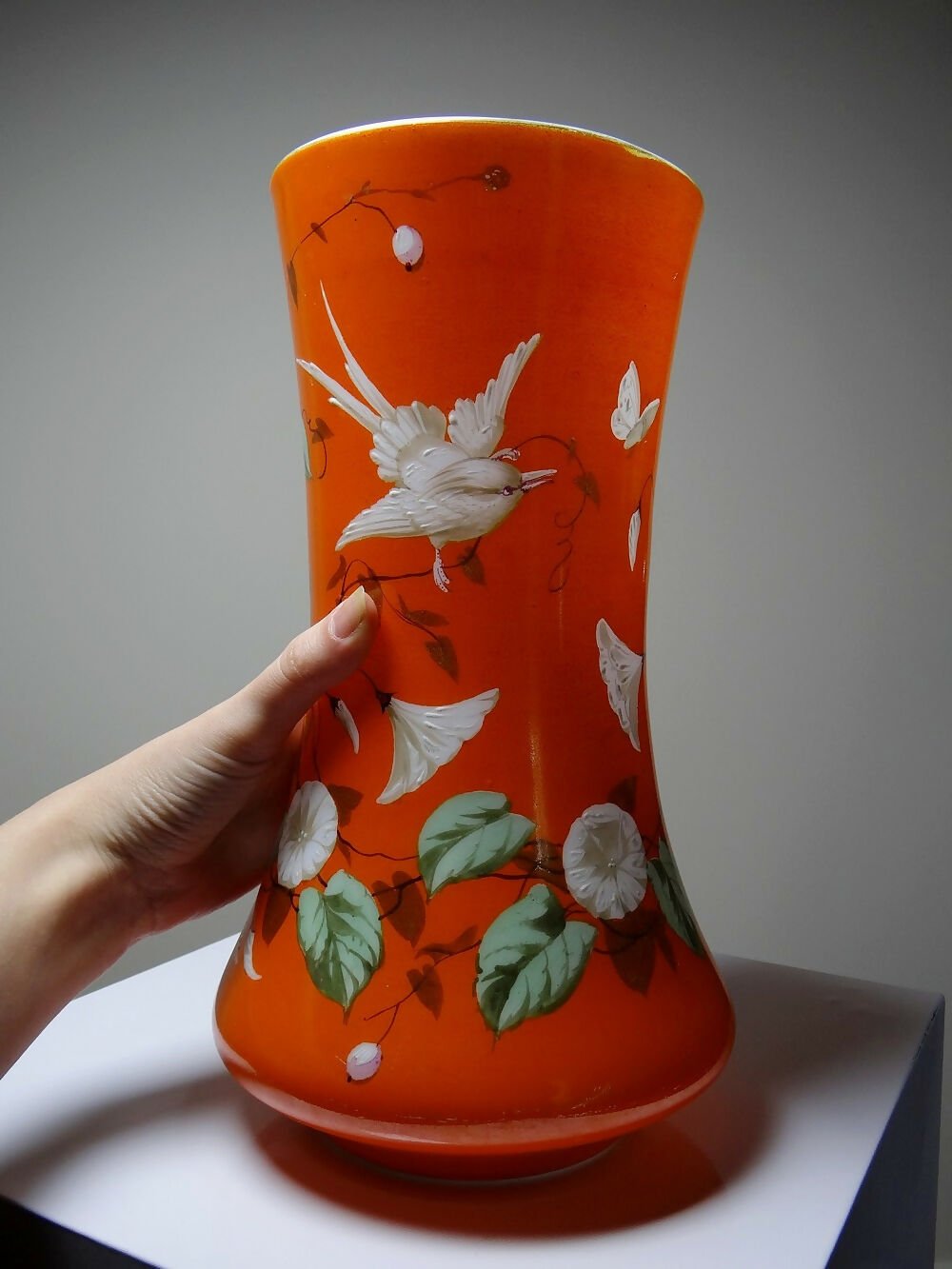 Vase Baccarat : Opaline, Peint à la Main, XIXe - Ethic Atelier