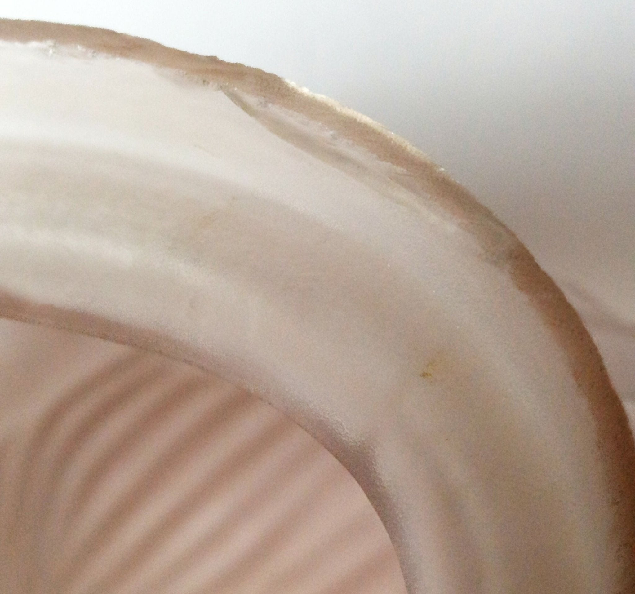 Vase boule en verre moulé pressé rose pâle Art déco - Ethic Atelier