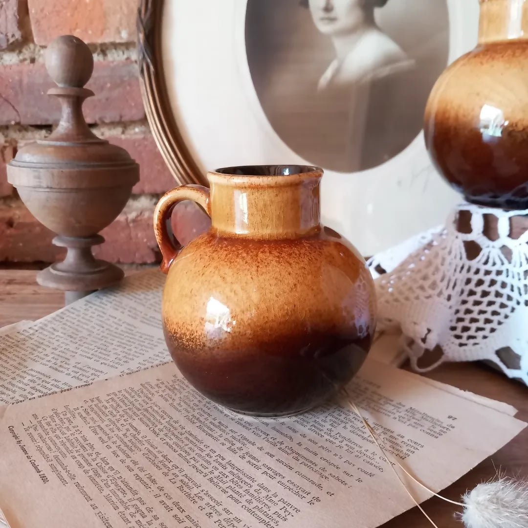Vases boules émaillés ocre - Ethic Atelier